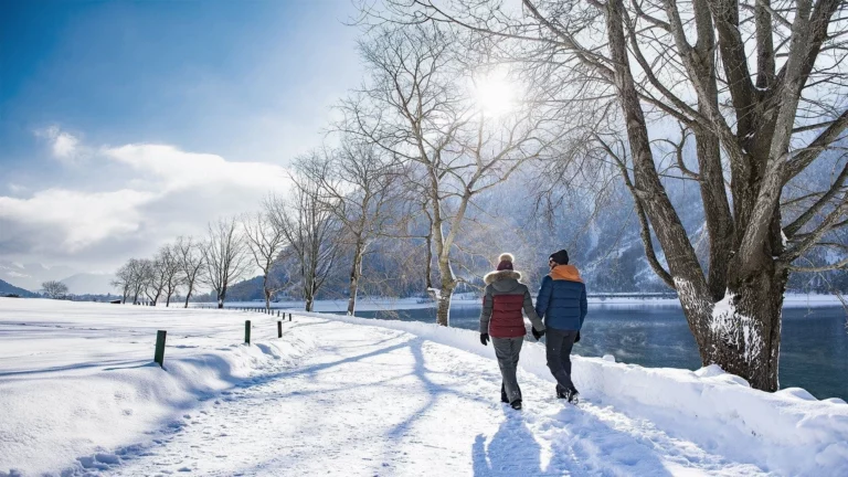 wiesenhof winterwandern am achensee